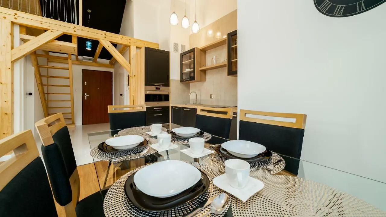 Apartamenty Everysky - Emilii Plater 18-18A Karpacz Apartment